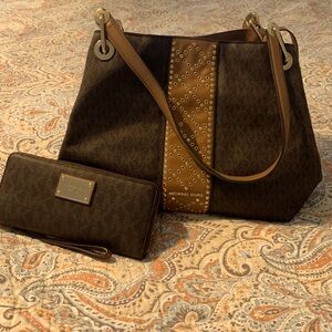 Michael Kors Package